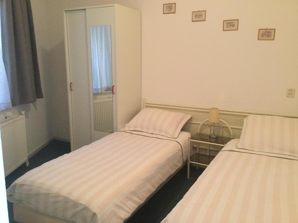 Appartement Zuiderzeestate Makkum Esterno foto